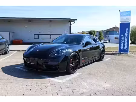 Porsche Panamera GTS V8 4.0 460 4x4
