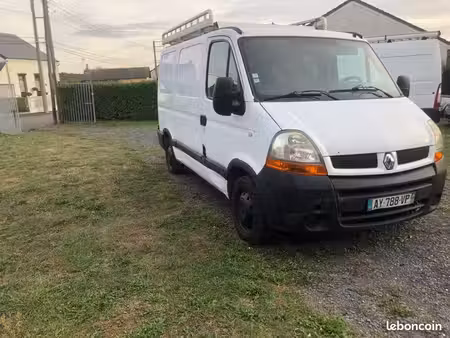 Renault Master 2.2 dCi 90
