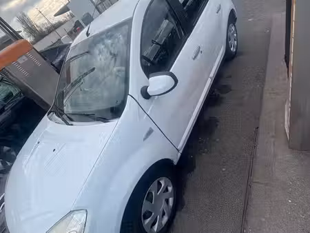 Dacia Sandero 75
