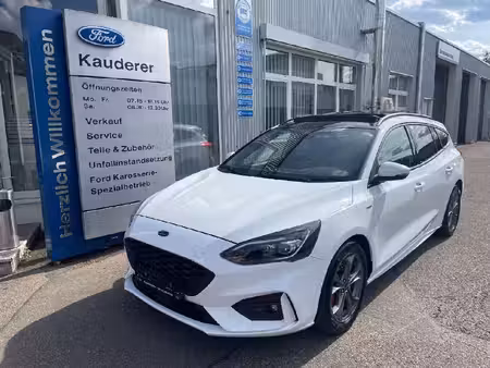 Ford Focus 1.5 182 ST Line X