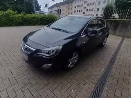 Opel Astra 