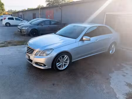 Mercedes-Benz Classe E E 220 2.1 170