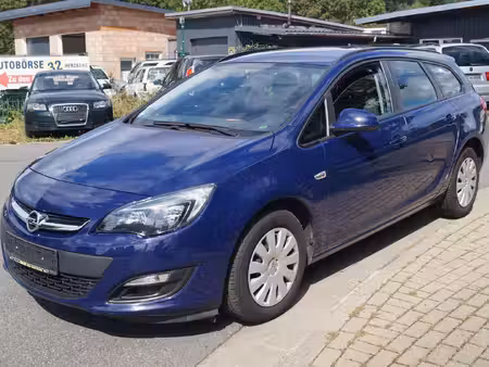 Opel Astra 1.6 200 Selection