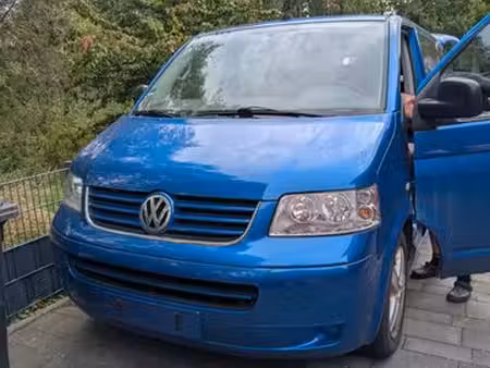 Volkswagen Transporter T5 2.5 TDI 174