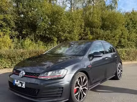 Volkswagen Golf GTI 2.0 TFSI 230 Performance