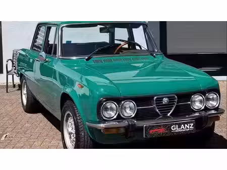 Alfa Romeo Giulia 1300 1.3