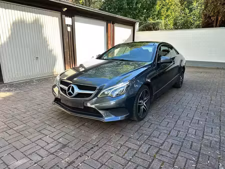 Mercedes-Benz Classe E E 220