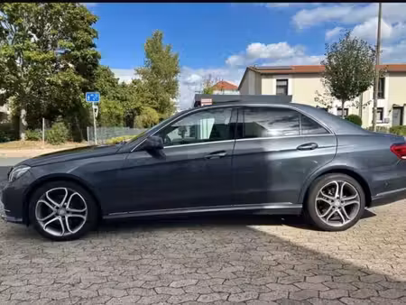 Mercedes-Benz Classe E E 250 2.0 211