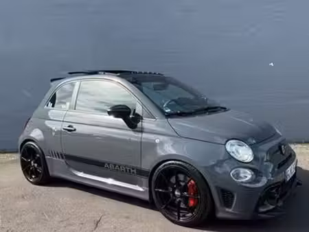 Abarth 595 1.4 180 Competizione