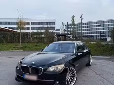 BMW Série 7 750i