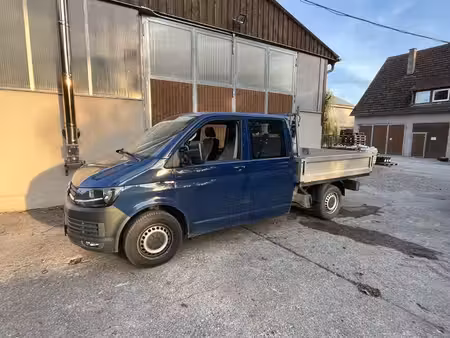 Volkswagen Transporter T5 2.0 TDI 102