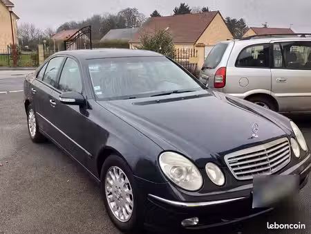 Mercedes-Benz Classe E E 270 177