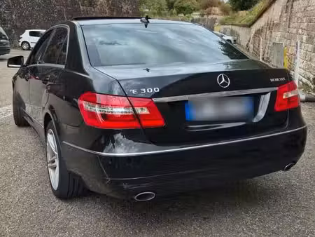 Mercedes-Benz Classe E E 300 V6 3.0 211