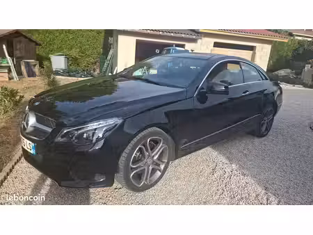 Mercedes-Benz Classe E E 200
