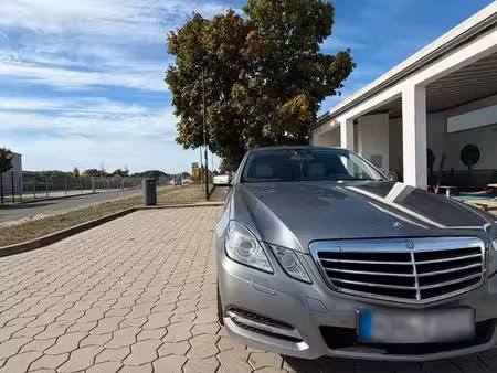 Mercedes-Benz Classe E E 200
