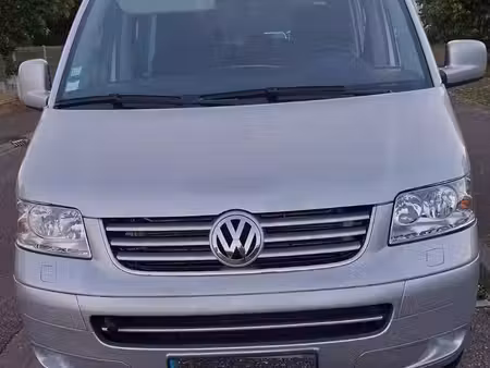 Volkswagen Transporter T5 1.9 TDI 102