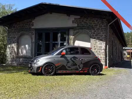 Abarth 595 1.4 180 Competizione