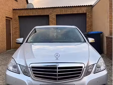 Mercedes-Benz Classe E E 200 2.1 CDI 136 Elegance