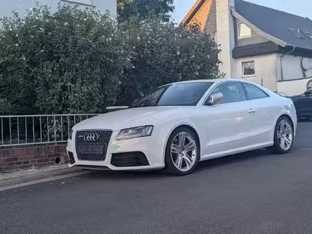 Audi A5 RS5 V8 4.2 FSI 450 quattro