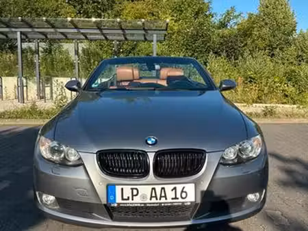 BMW Série 3 330i 3.0 231