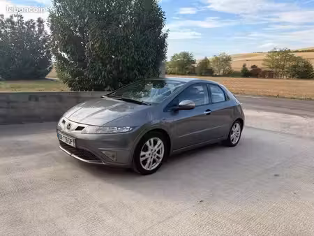 Honda Civic 2.2 TDI 140