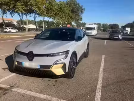 Renault Mégane E-Tech 220 Iconic