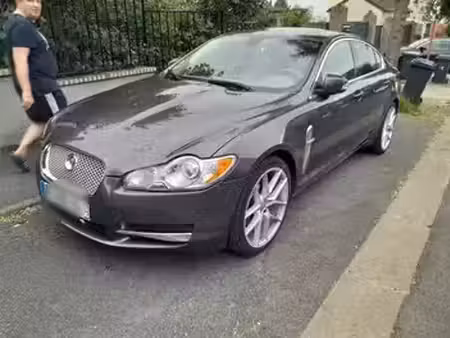 Jaguar XF D300 V8 4.2 298 Luxe Premium