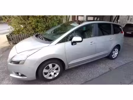Peugeot 5008 1.6 HDi 115 Active