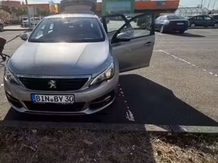 Peugeot 308 1.2 THP 130