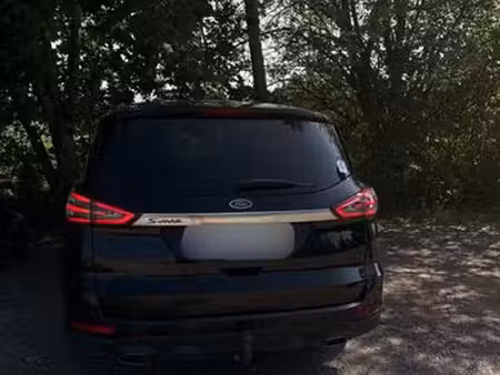 Ford S-Max 2.0 TDCi 180 Titanium 4x4