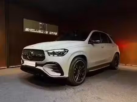 Mercedes-Benz Classe E 400 E AMG Line 4Matic