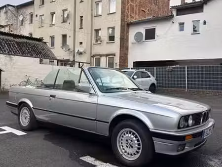 BMW Série 3 318i 1.8 115