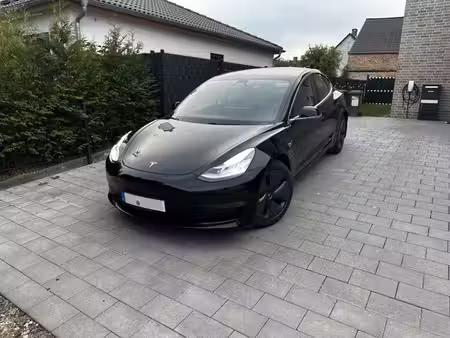 Tesla Model 3 Grande Autonomie