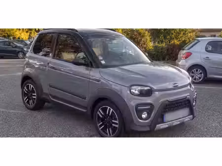 Microcar MGO 