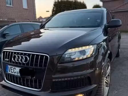 Audi Q7 V6 3.0 quattro