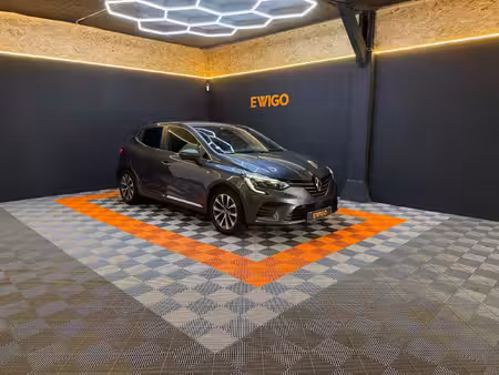 Renault Clio E-Tech 1.6 145 Intens
