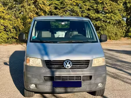 Volkswagen Transporter T5 1.9 TDI 102