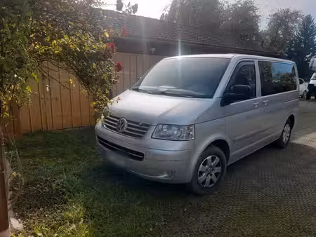 Volkswagen Transporter T5 2.5 TDI 174
