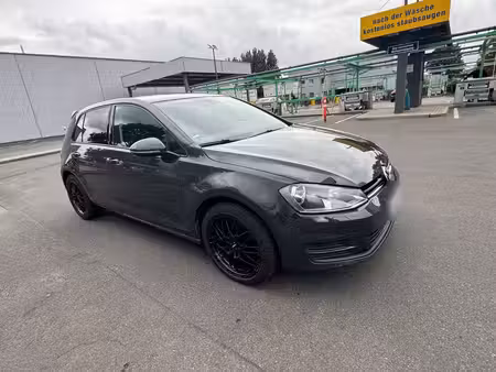 Volkswagen Golf 1.6 TDI 110