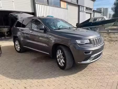 Jeep Grand Cherokee V6 3.0 250 Summit 4x4
