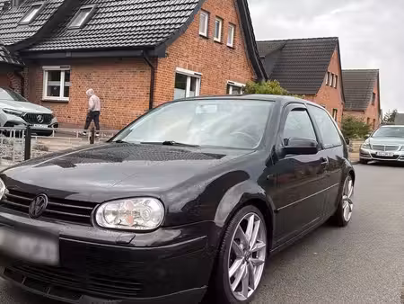 Volkswagen Golf 1.9 TDI 115