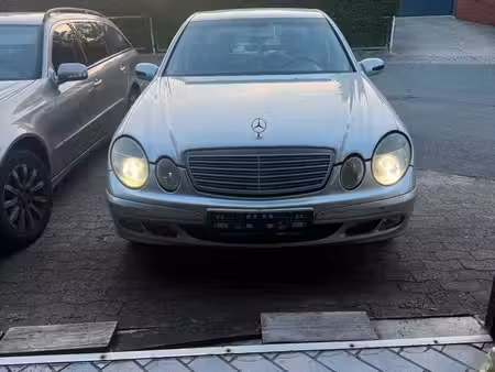 Mercedes-Benz Classe E E 200 2.1 CDI 122