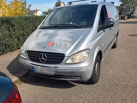 Mercedes-Benz Vito 111 2.1 109