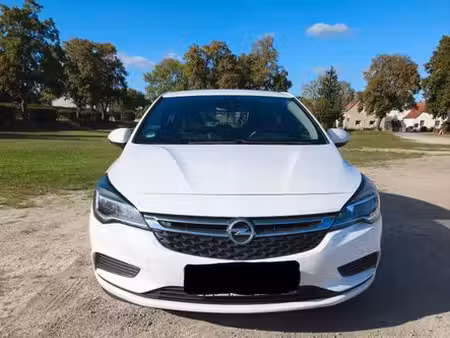 Opel Astra 1.0 105