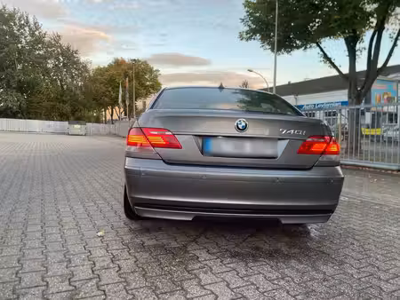 BMW Série 7 740i 4.0 306