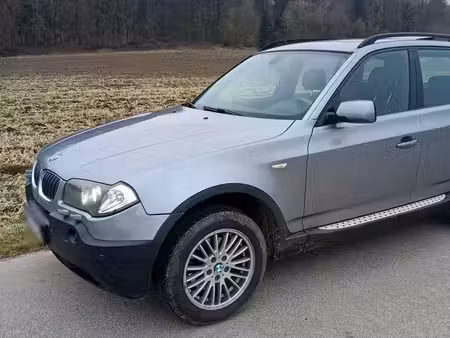 BMW X3 30i 3.0 204