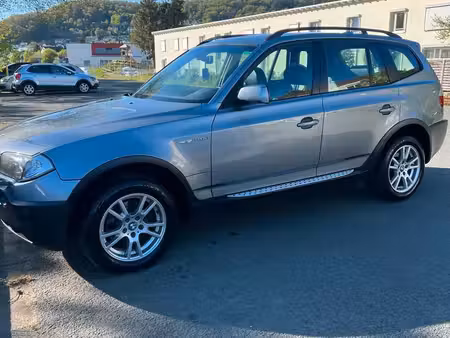BMW X3 30d 3.0 218