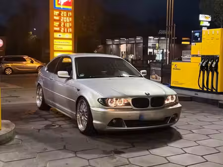 BMW Série 3 320i 2.2 170