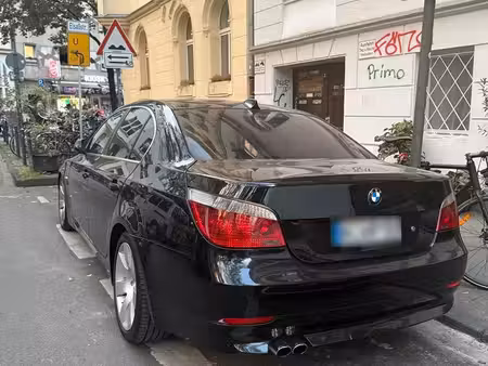 BMW Série 5 530d 3.0 218