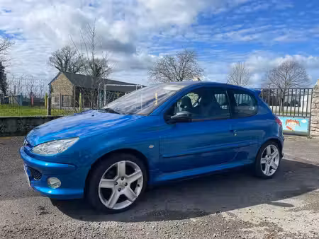 Peugeot 206 RC 2.0 180